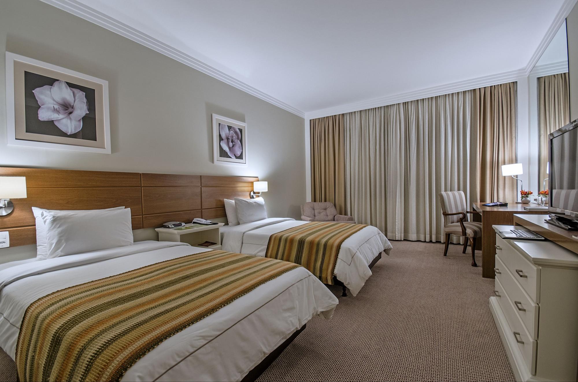 Hotel Transamerica São Paulo Zewnętrze zdjęcie A room at the hotel