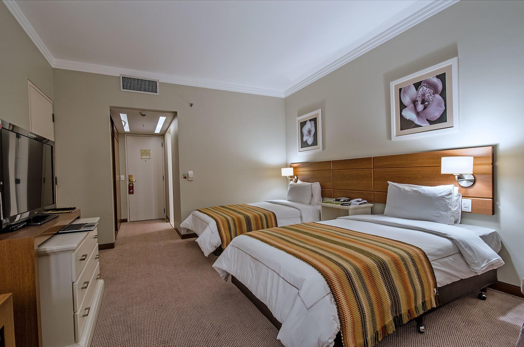 Hotel Transamerica São Paulo Zewnętrze zdjęcie A room at the hotel