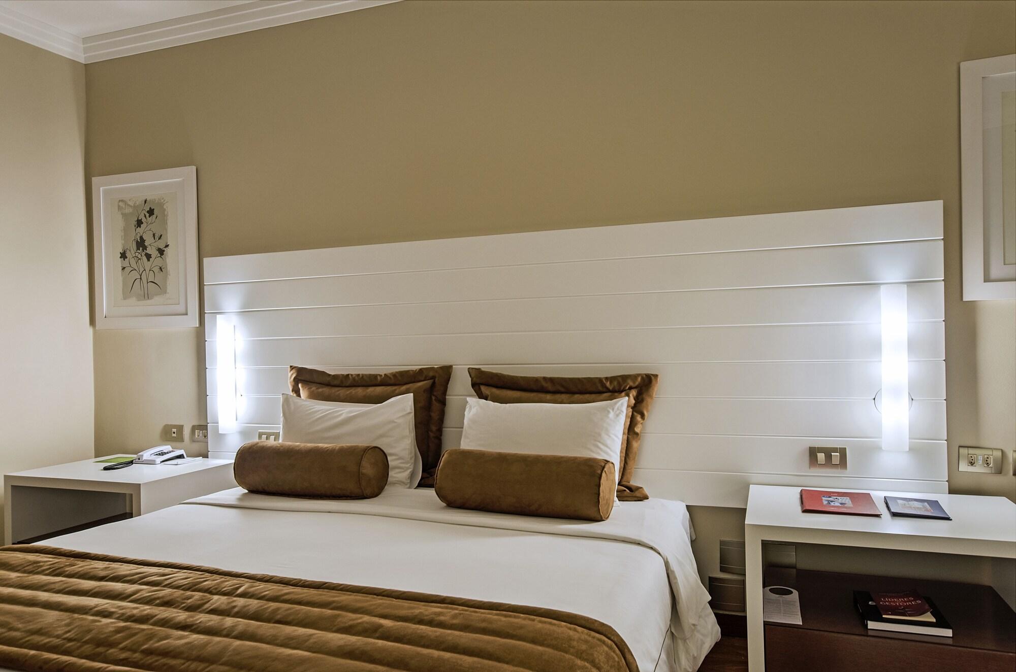 Hotel Transamerica São Paulo Zewnętrze zdjęcie A bedroom at the hotel