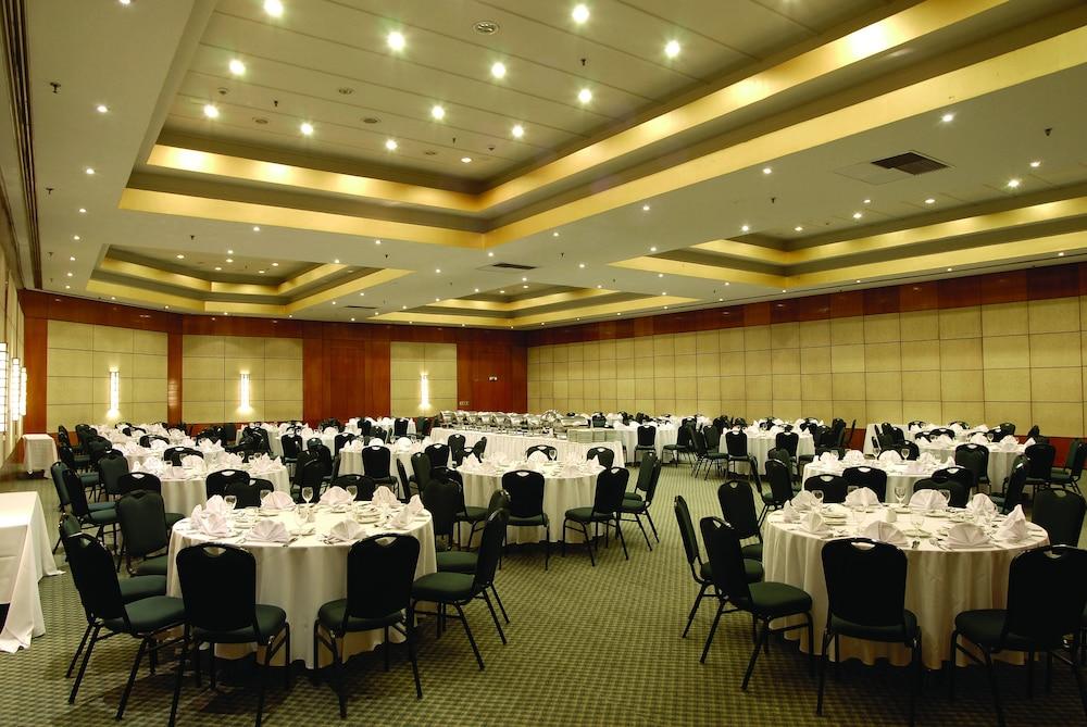 Hotel Transamerica São Paulo Zewnętrze zdjęcie The ballroom of the hotel
