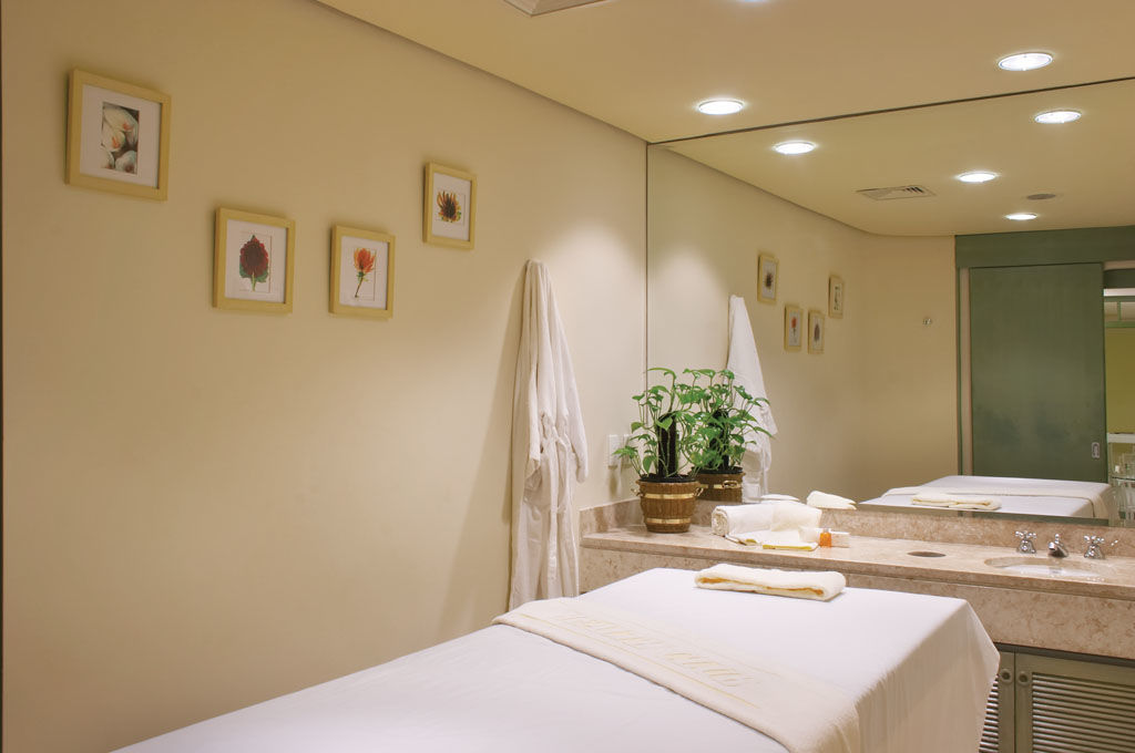 Hotel Transamerica São Paulo Zewnętrze zdjęcie A treatment room at the spa