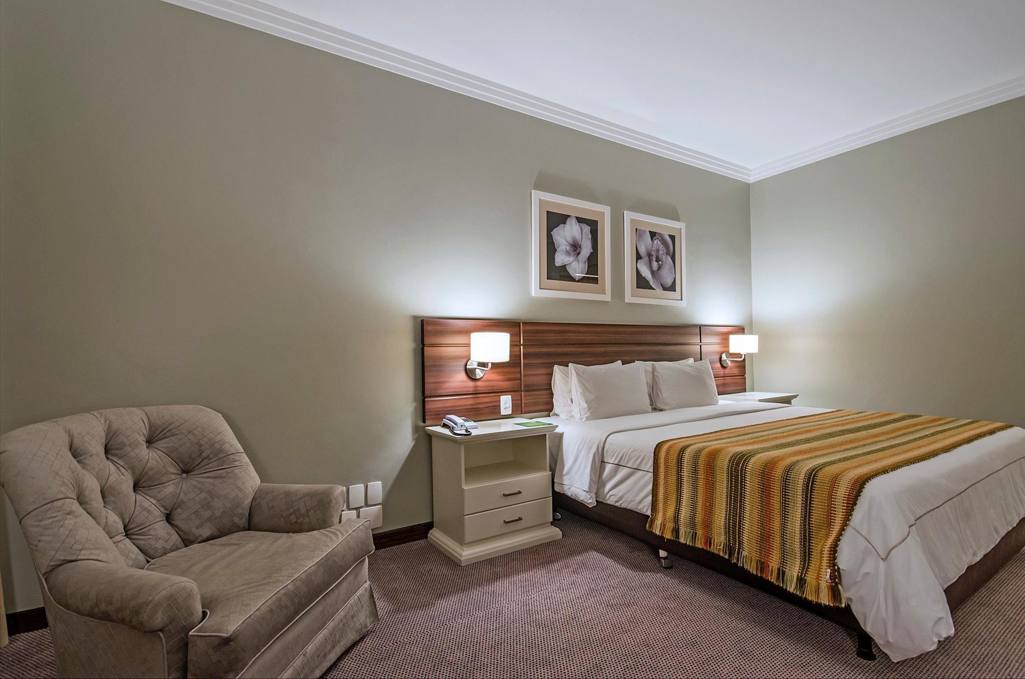 Hotel Transamerica São Paulo Zewnętrze zdjęcie A room at the hotel